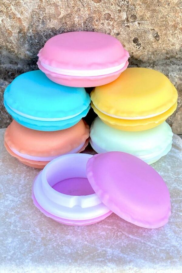 assorted colors macaron ring containers for fidget ring