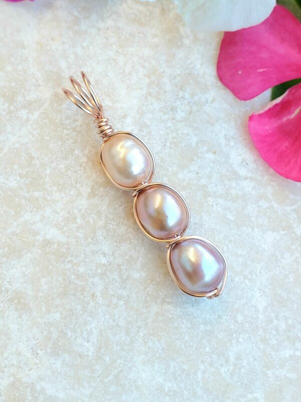 Triple Pearl Pendant Necklace | Peach, Pink, Lavender in Rose Gold