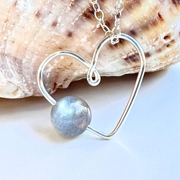 Handmade Labradoite heart-shaped crystal pendant necklace